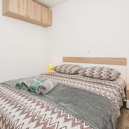 Ferienwohnung Kuca Za Odmor "Roko" Bibinje Exterior foto