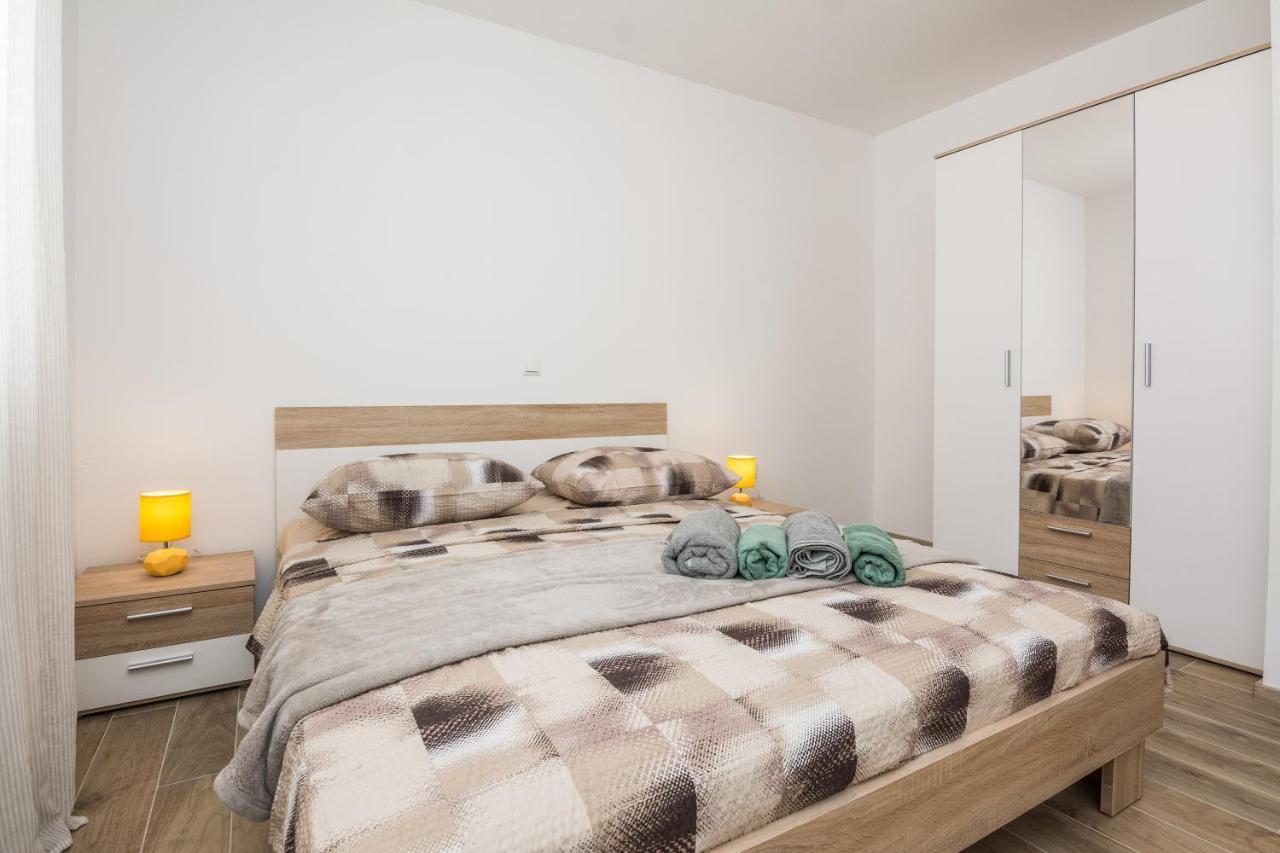 Ferienwohnung Kuca Za Odmor "Roko" Bibinje Exterior foto