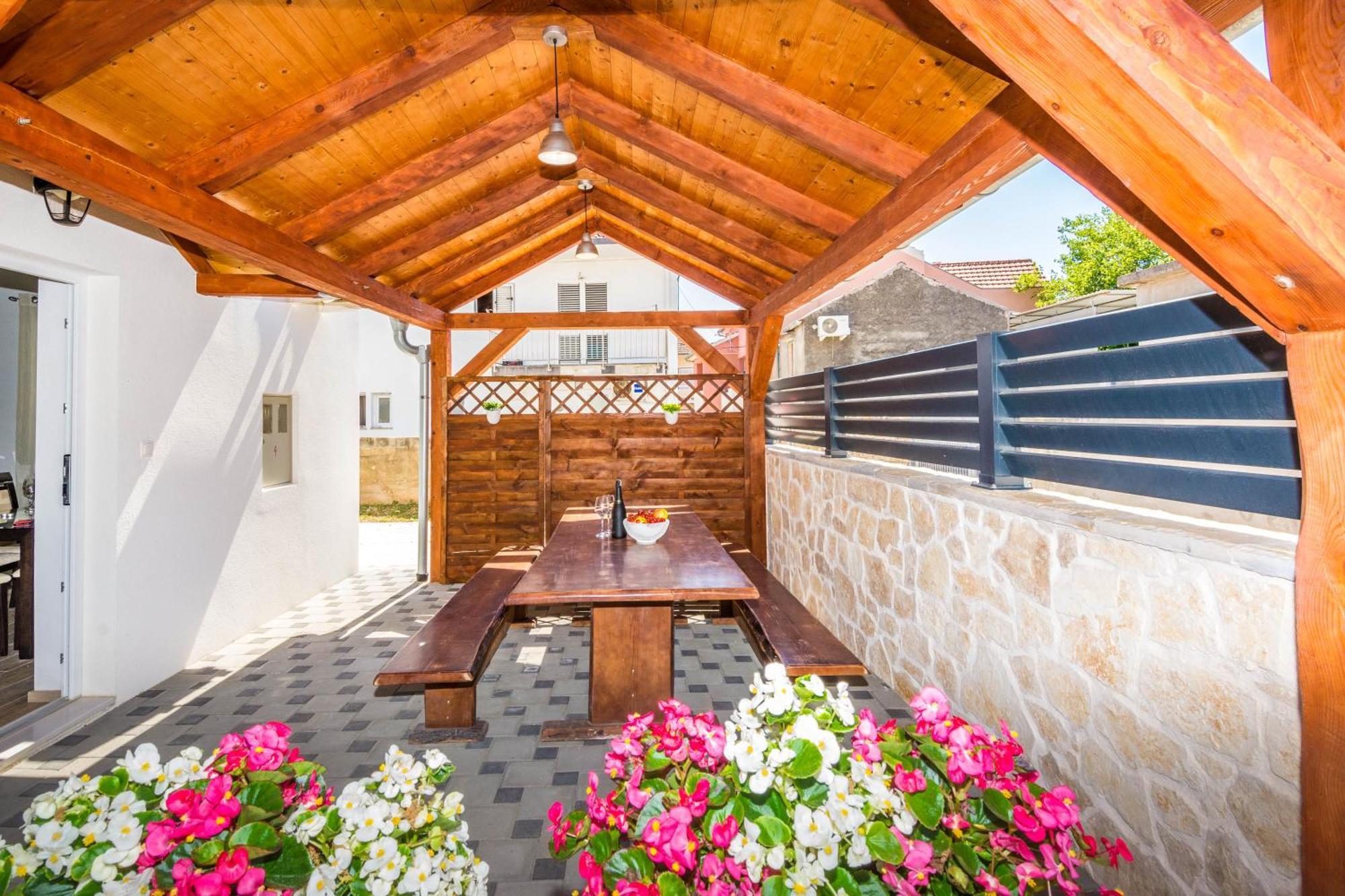 Ferienwohnung Kuca Za Odmor "Roko" Bibinje Exterior foto